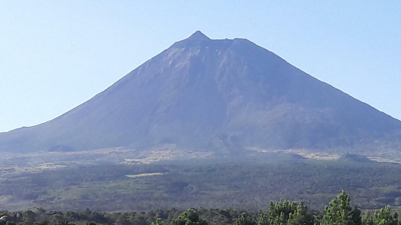 Azores Hibiscus House - Mountain And Sea São Roque do Pico Exterior foto